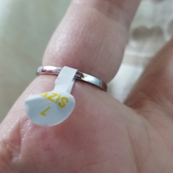 AMETHYST RING - Picture 2 of 8